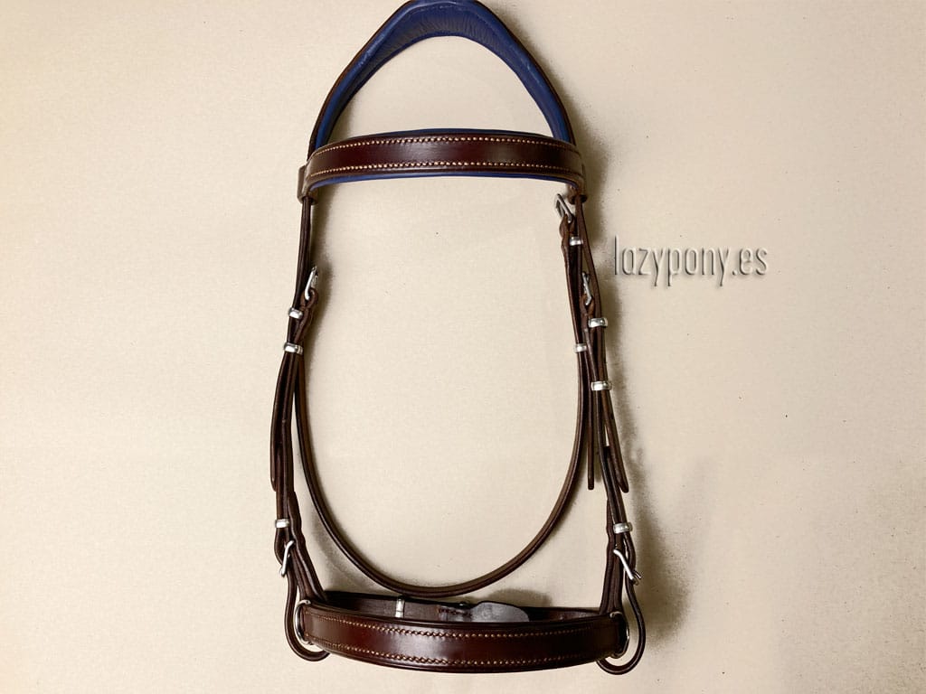 DecoCut - 🇬🇧&🇫🇮 New hobby horse bits and halter buckles added to our  store 🤗🐴  . Keppareille uusia kuolaimia ja  solkia lisätty nettikauppaan❣️🤗 Kurkkaa